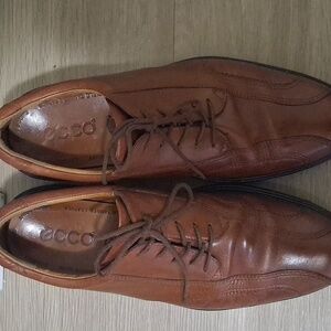 Ecco Men's Tan Leather Oxfords